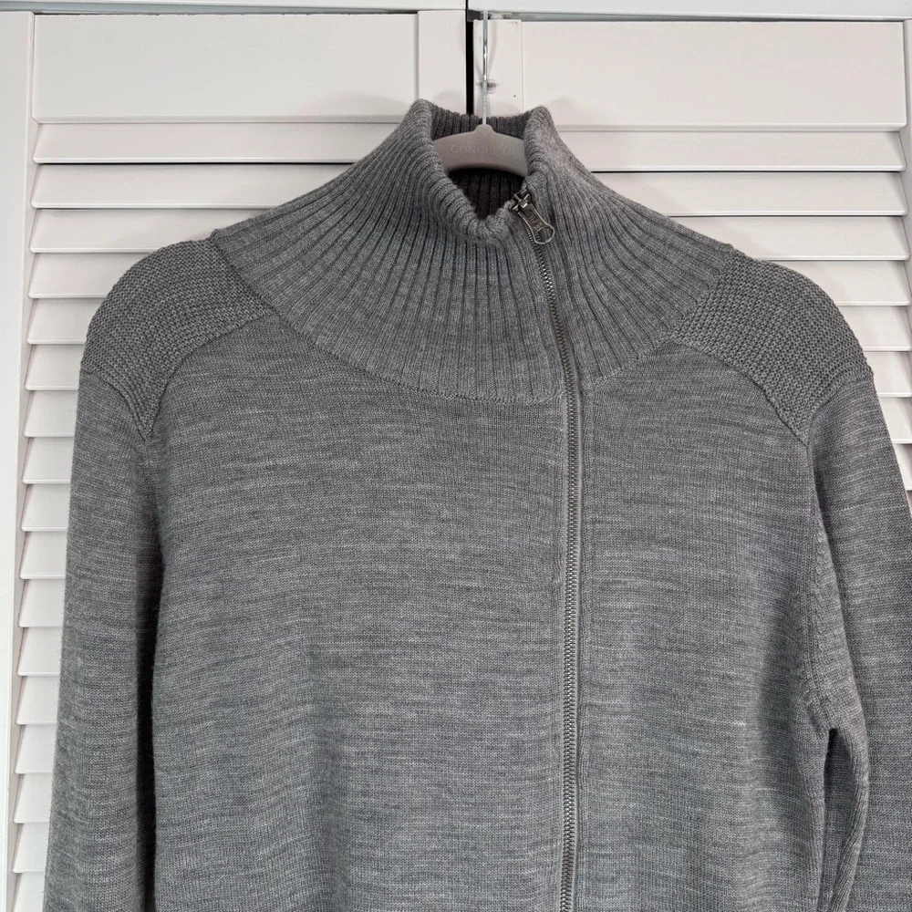 Kuhl Alpine Merino Wool Blend Asymmetric Zip Up Sweater Gray Size Small